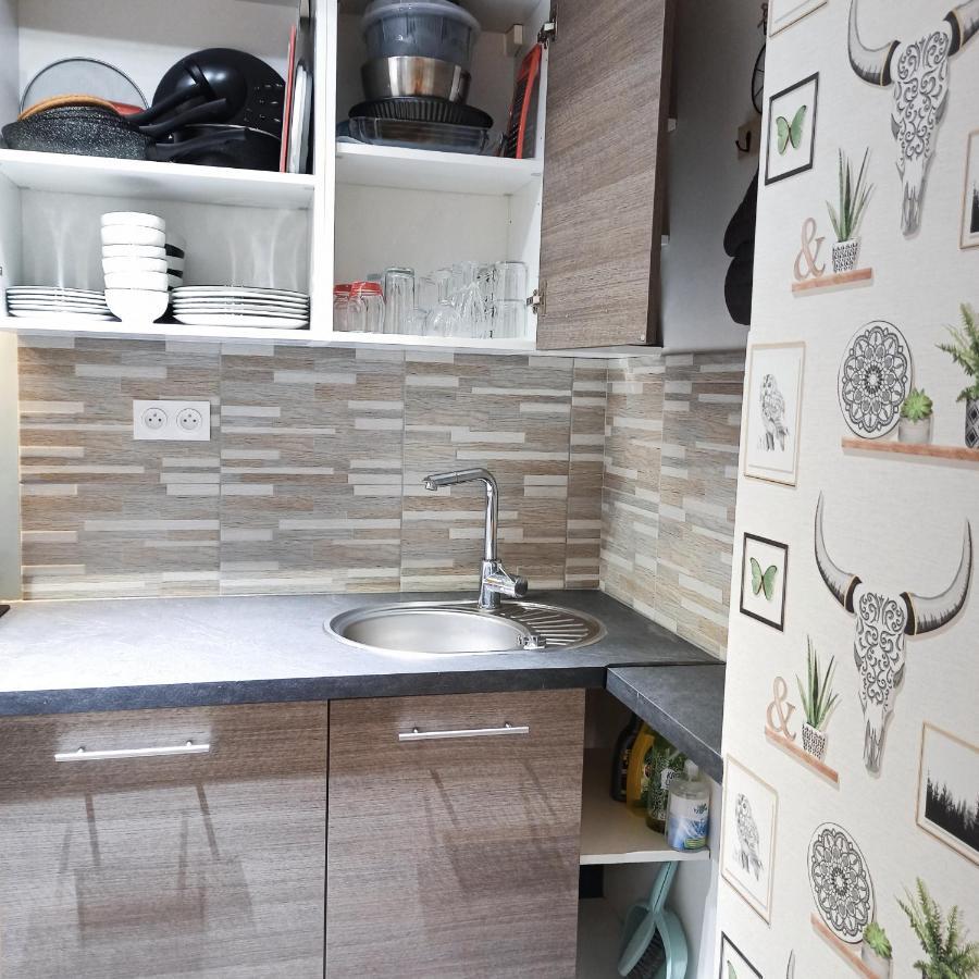 Detente & Jardin By Beds4wanderlust - T2 Avec Jardin - Gare Plaisir-grignon, Versailles 20km * Plaisir